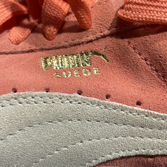 Peachy colored suede PUMA sneakers sz 8.5 - Picture 7 of 7